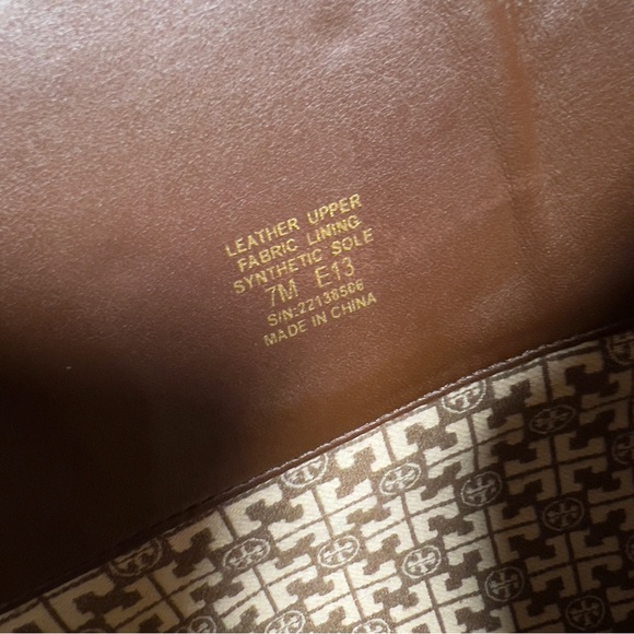 Tory Burch Brown Leather Gold Plated Logo Zipper Closure Moto Tall Boots size 7 - Picture 10 of 13